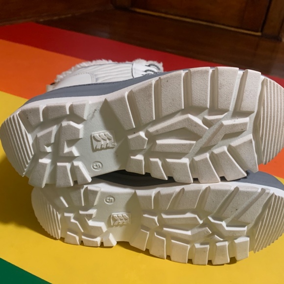 Winter boots - Picture 4 of 5